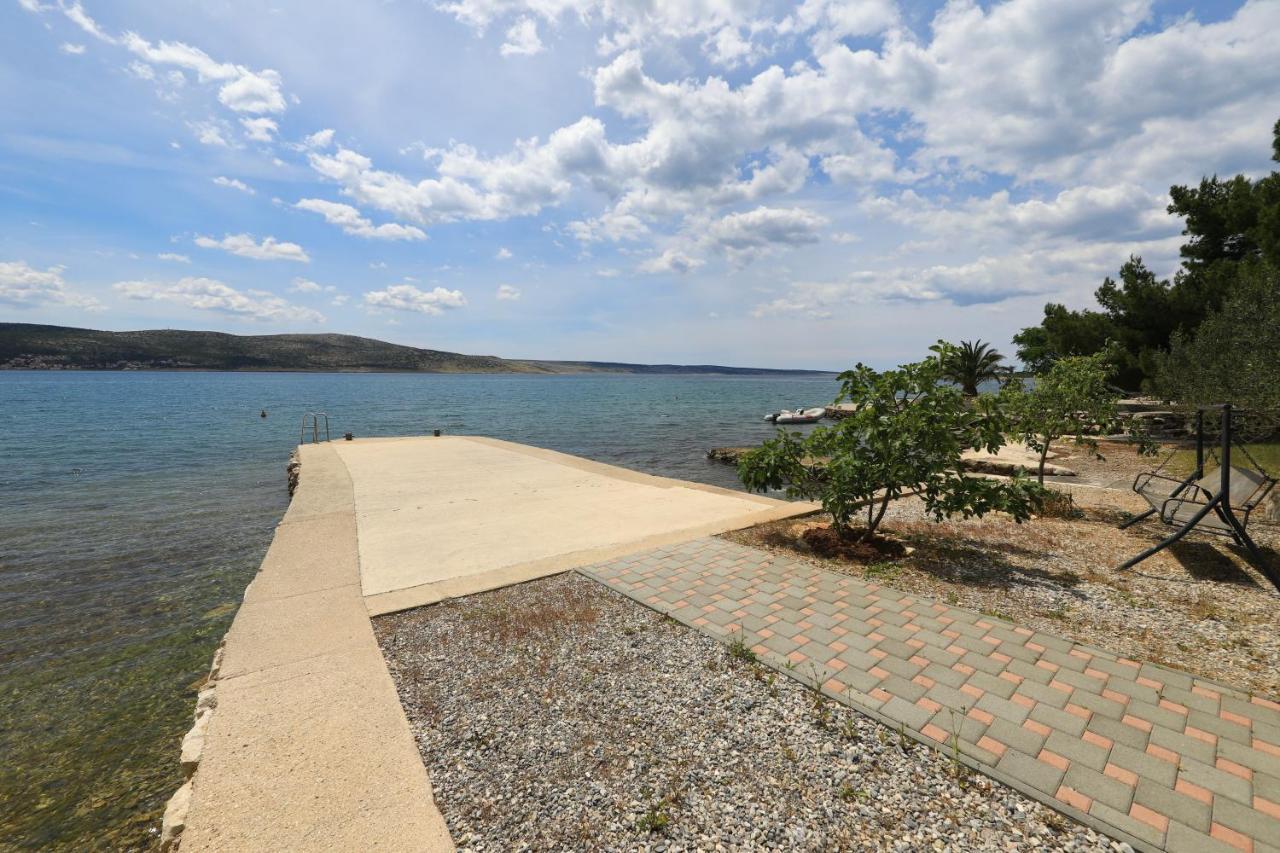 Villa Rajna Starigrad Paklenica Bagian luar foto